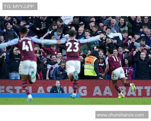 戈竞技与桑托斯的激烈对决展现足球魅力与团队精神的巅峰时刻